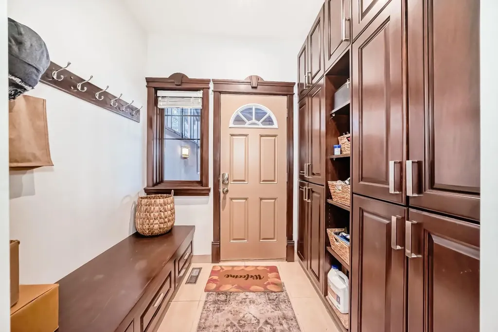 1840 Westmount Boulevard NW Calgary AB T2N 3G8