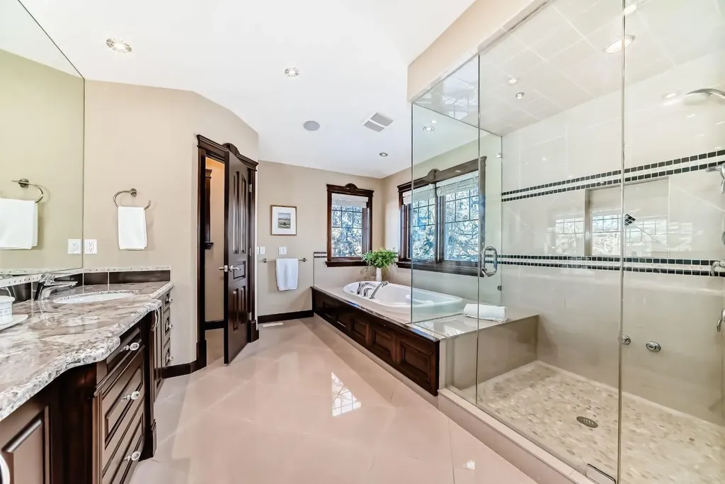 1840 Westmount Boulevard NW Calgary AB T2N 3G8
