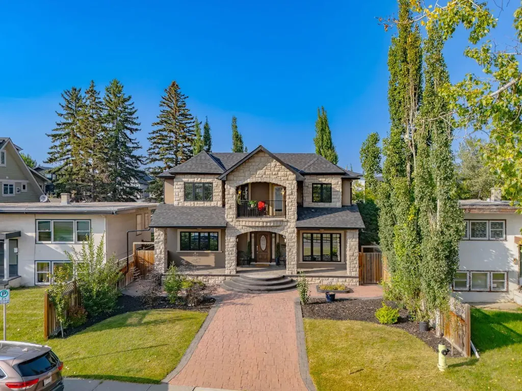 1840 Westmount Boulevard NW Calgary AB T2N 3G8
