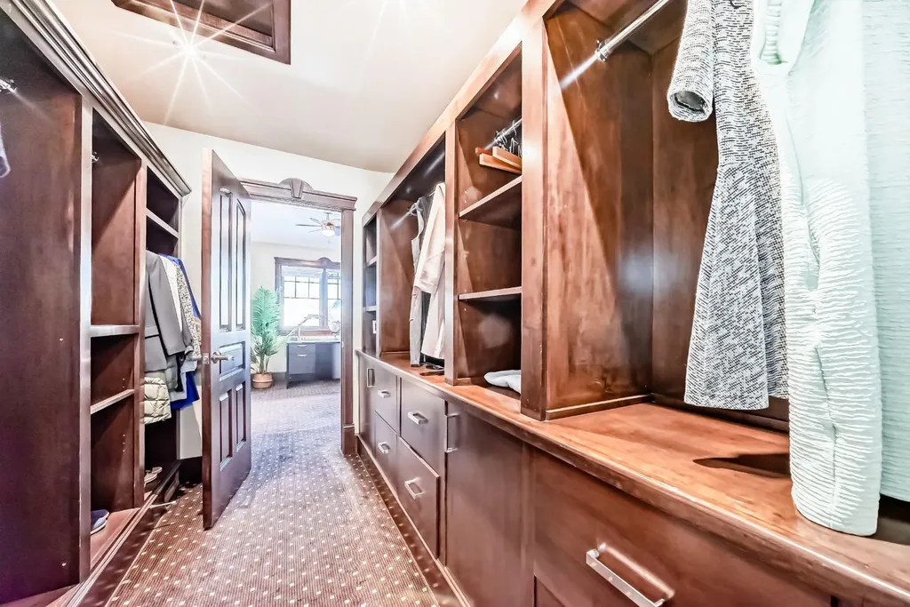 1840 Westmount Boulevard NW Calgary AB T2N 3G8