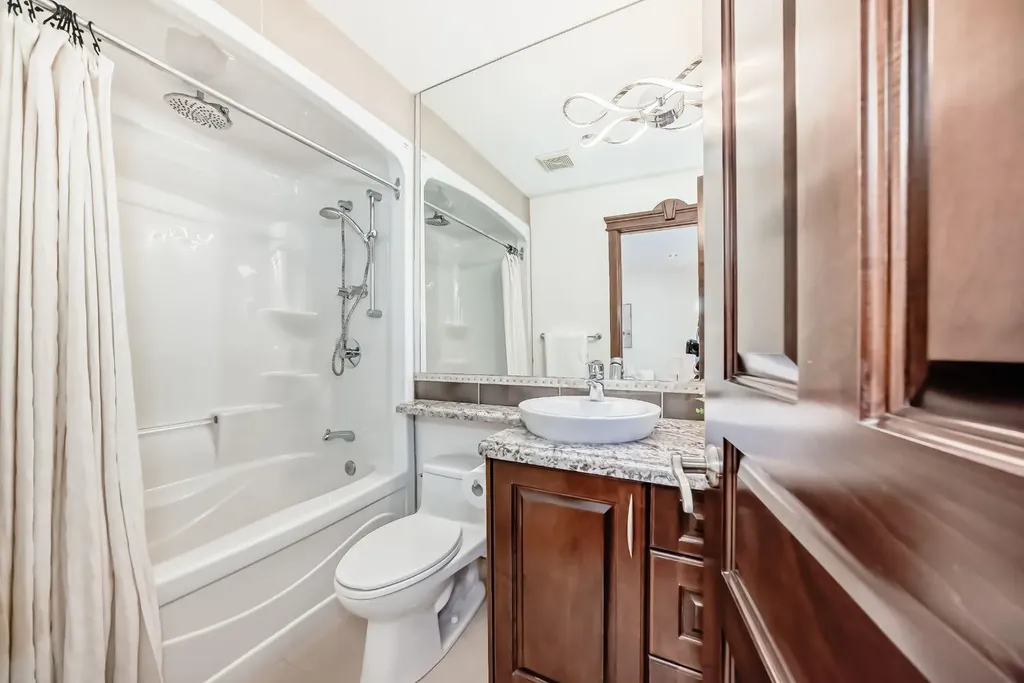 1840 Westmount Boulevard NW Calgary AB T2N 3G8