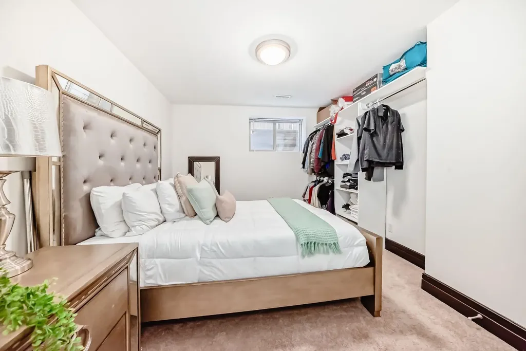 1840 Westmount Boulevard NW Calgary AB T2N 3G8