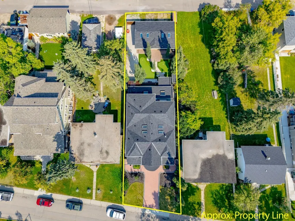 1840 Westmount Boulevard NW Calgary AB T2N 3G8