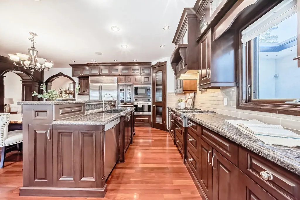 1840 Westmount Boulevard NW Calgary AB T2N 3G8