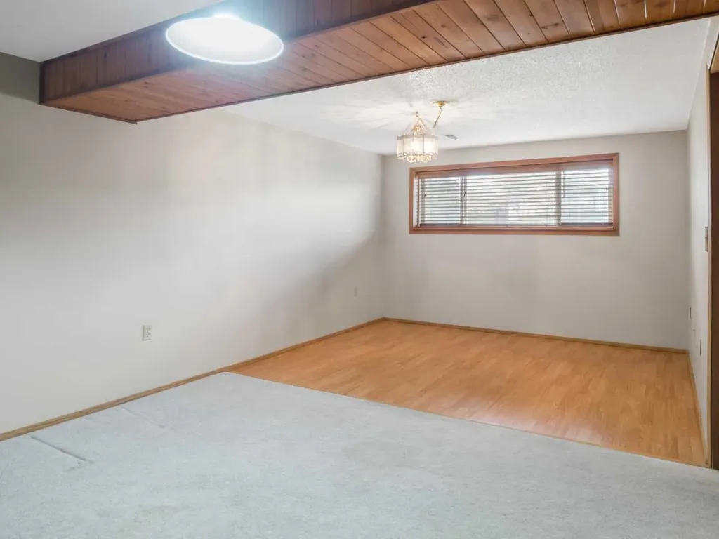 93 Crawford Street Red Deer AB T4P 2G4