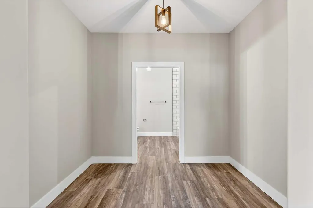 610 4 Avenue SW Sundre AB T0M1X0