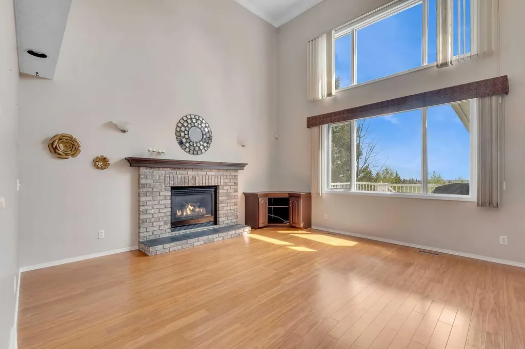 271 Arbour Lake Way NW Calgary AB T3G 3Z7