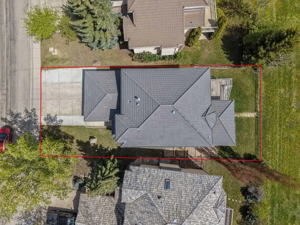 271 Arbour Lake Way NW Calgary AB T3G 3Z7