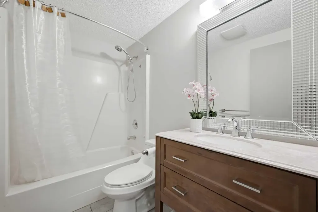 156 Templeview Place NE Calgary AB T1Y 3S2
