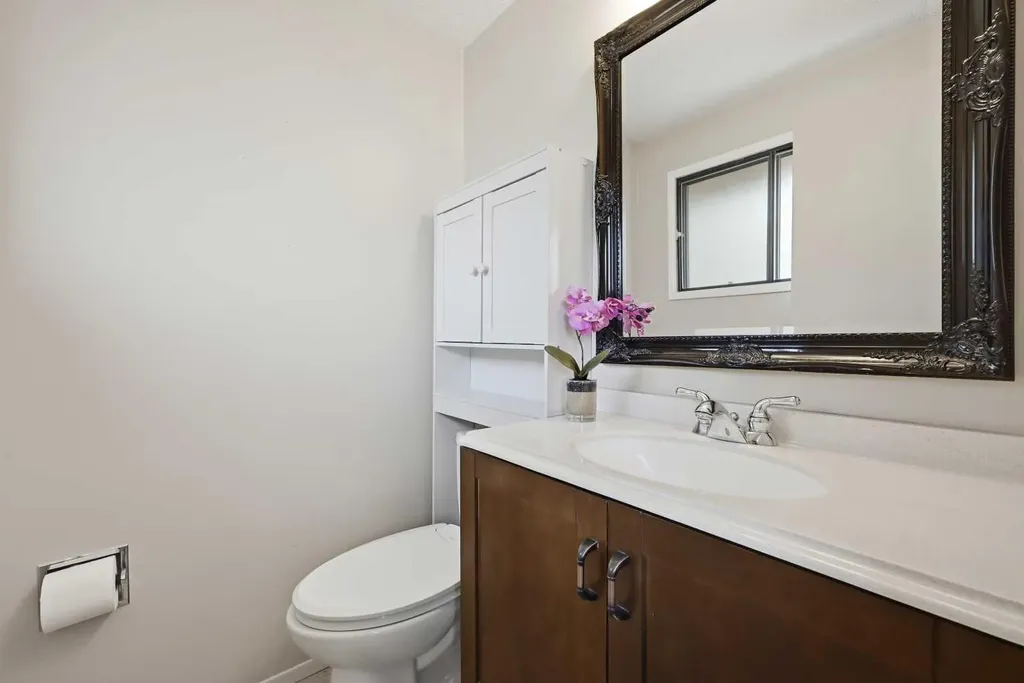 156 Templeview Place NE Calgary AB T1Y 3S2