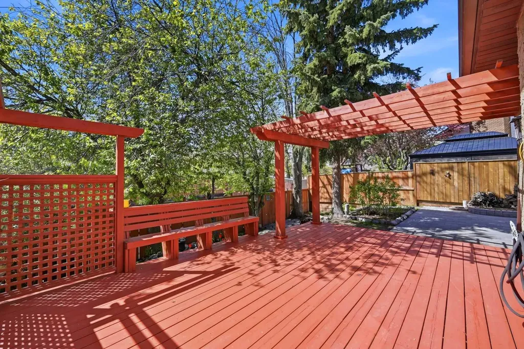 156 Templeview Place NE Calgary AB T1Y 3S2