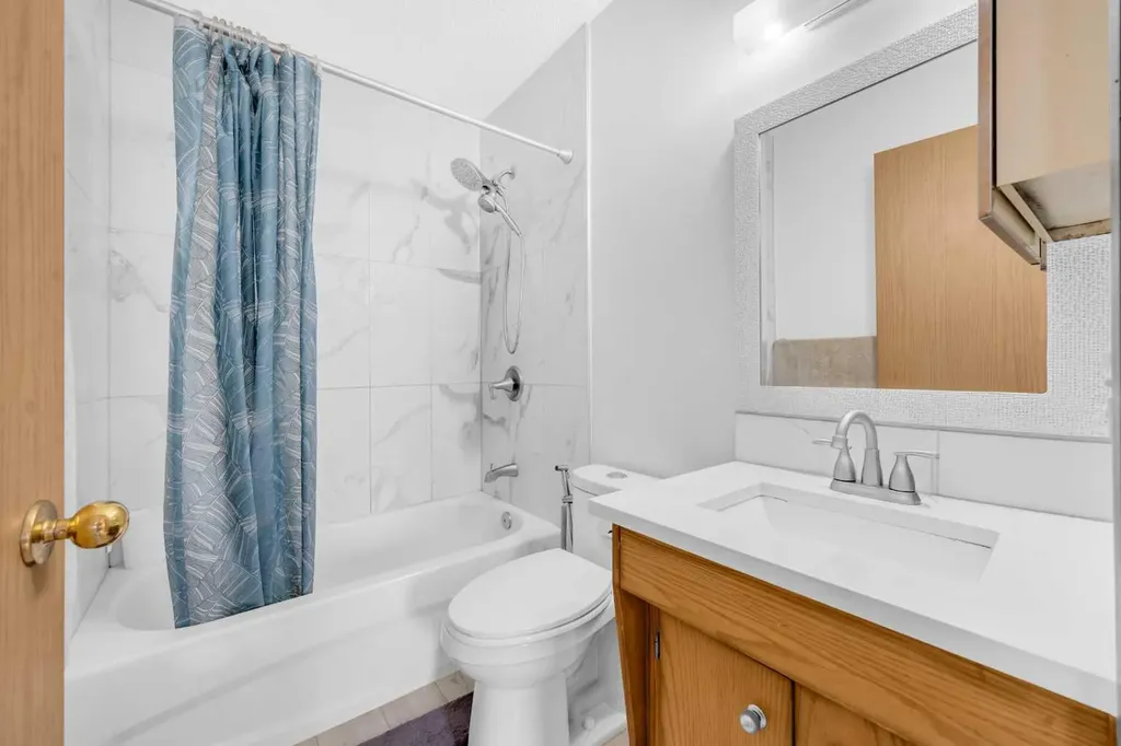 4 Fallingworth Bay NE Calgary AB T3J1G3