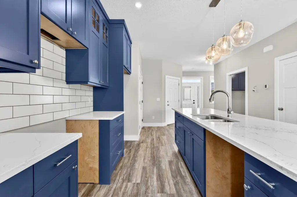 610 4 Avenue SW Sundre AB T0M1X0