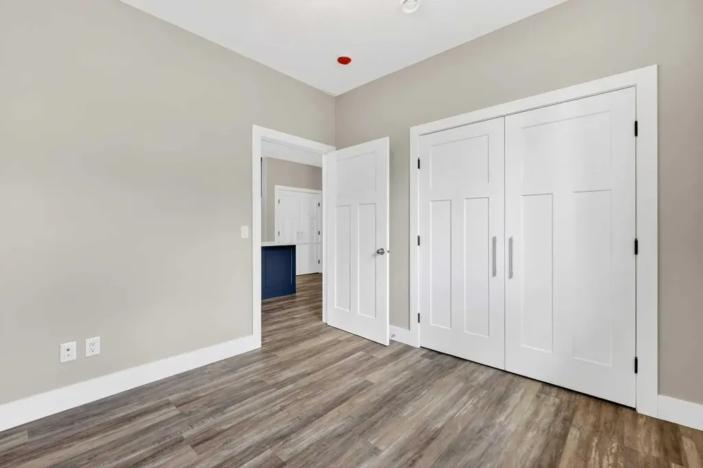 610 4 Avenue SW Sundre AB T0M1X0