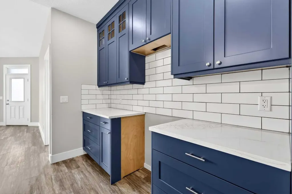 610 4 Avenue SW Sundre AB T0M1X0