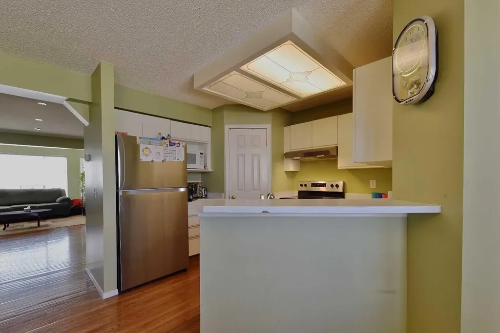 125 Costa Mesa Close NE Calgary AB T1Y6W9