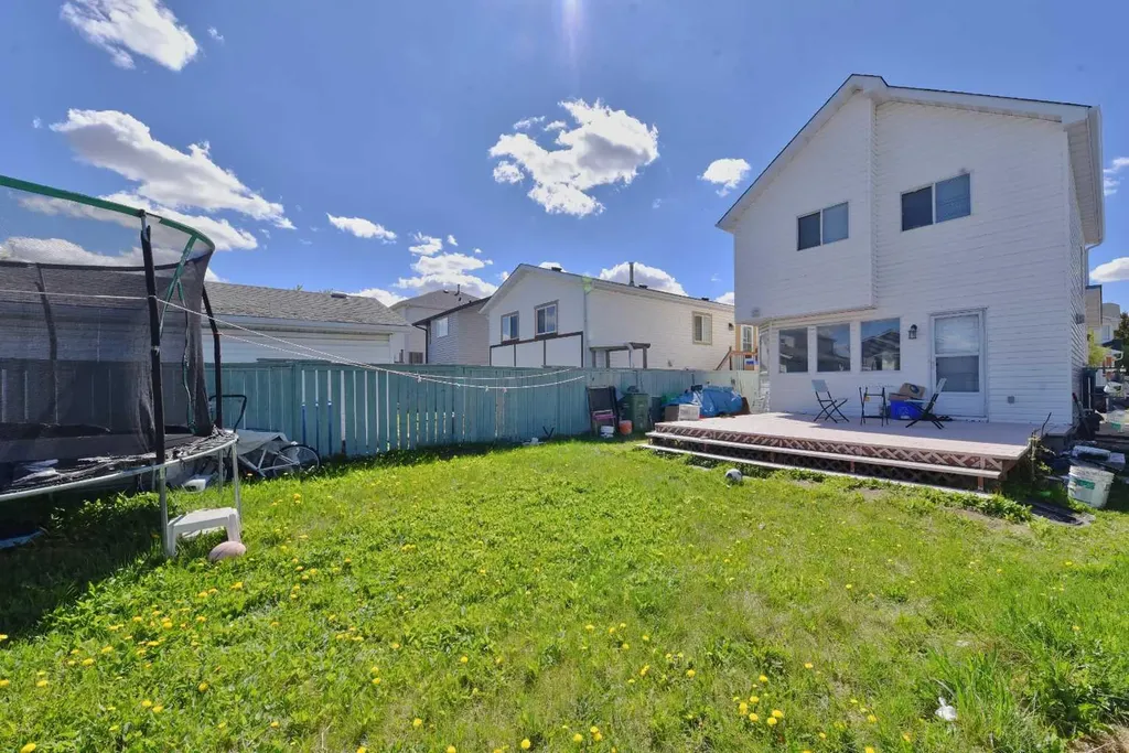 125 Costa Mesa Close NE Calgary AB T1Y6W9