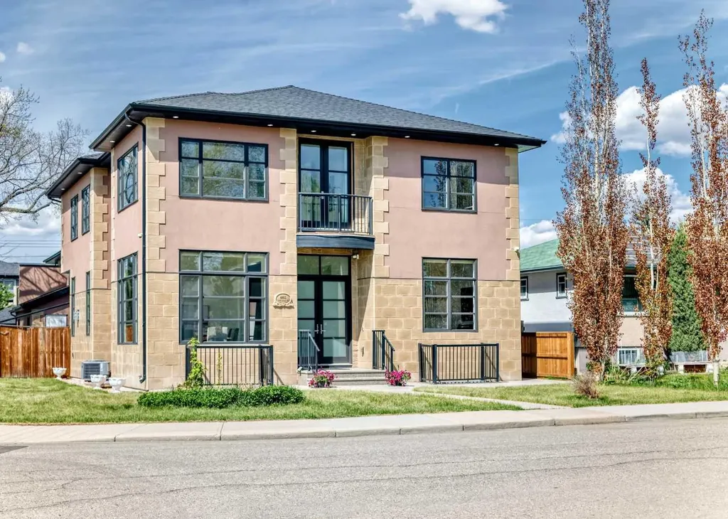 602 22 Avenue NE Calgary AB T2E 1V2
