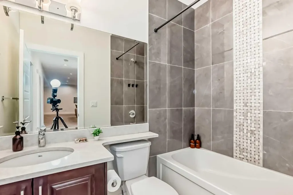 602 22 Avenue NE Calgary AB T2E 1V2