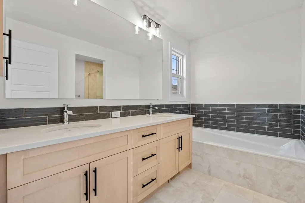 571 Buffaloberry Manor SE Calgary AB T3M3Z1