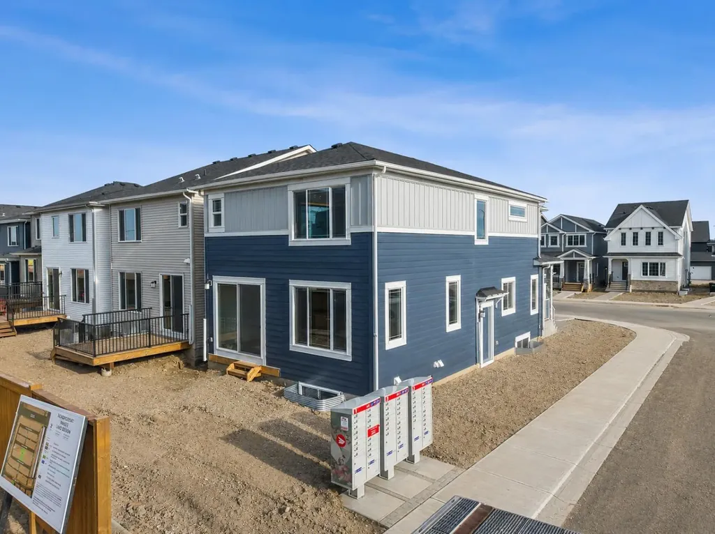 571 Buffaloberry Manor SE Calgary AB T3M3Z1