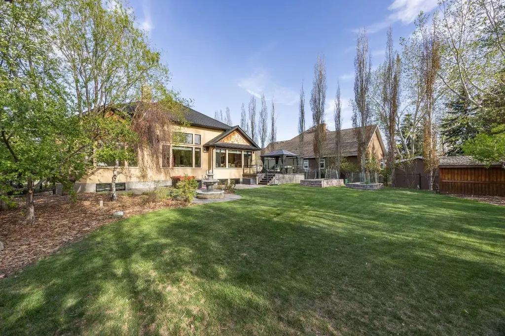 39 Ranch Road Okotoks AB T1S 1W9