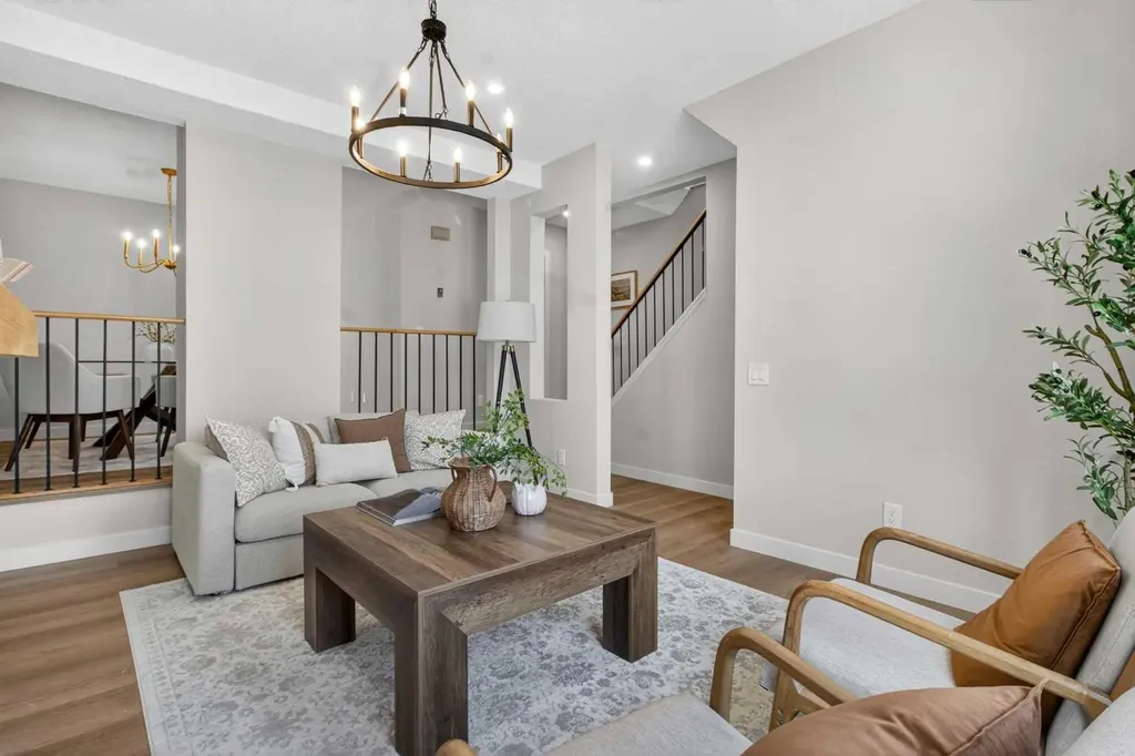 5340 17 Avenue SW Calgary AB T3E 6M3