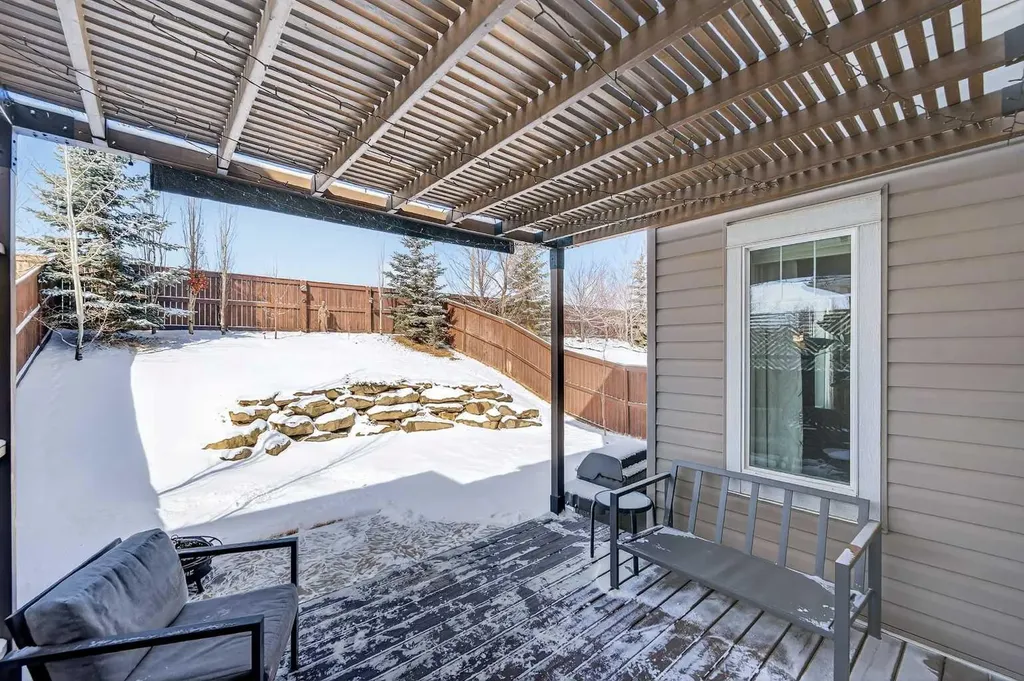 183 Reunion Grove NW Airdrie AB T4B 0Z3