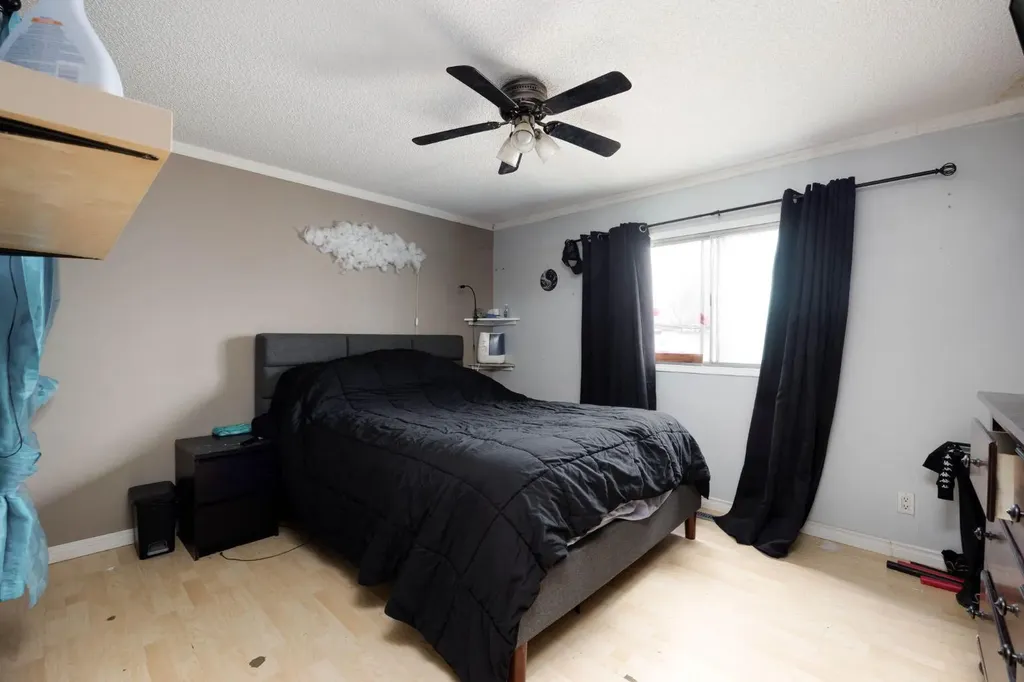 236 Grenfell Crescent Fort Mcmurray AB T9H2M6