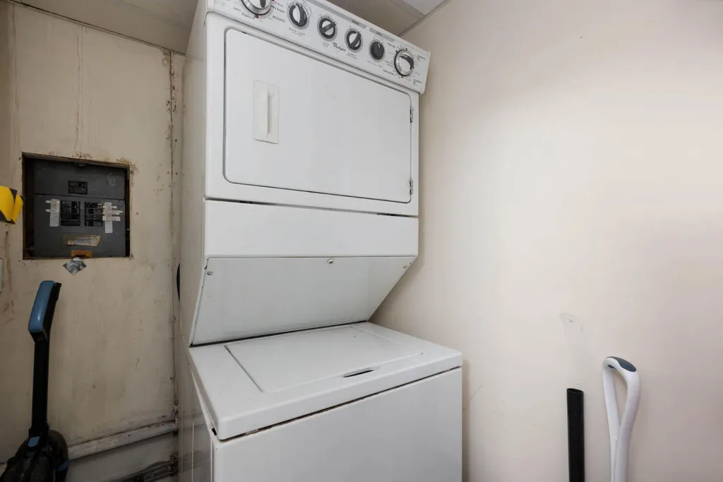 236 Grenfell Crescent Fort Mcmurray AB T9H2M6