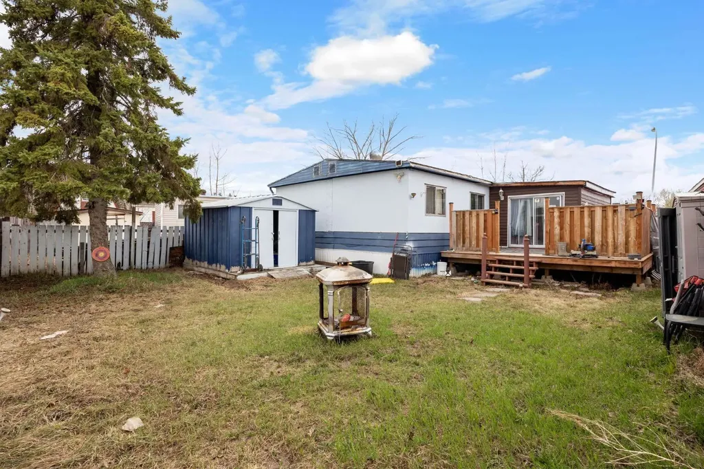 236 Grenfell Crescent Fort Mcmurray AB T9H2M6