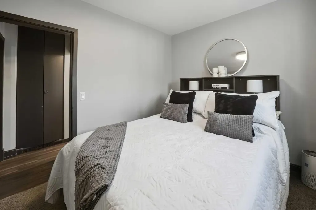 4605 49 Street Red Deer AB T4N 1T4
