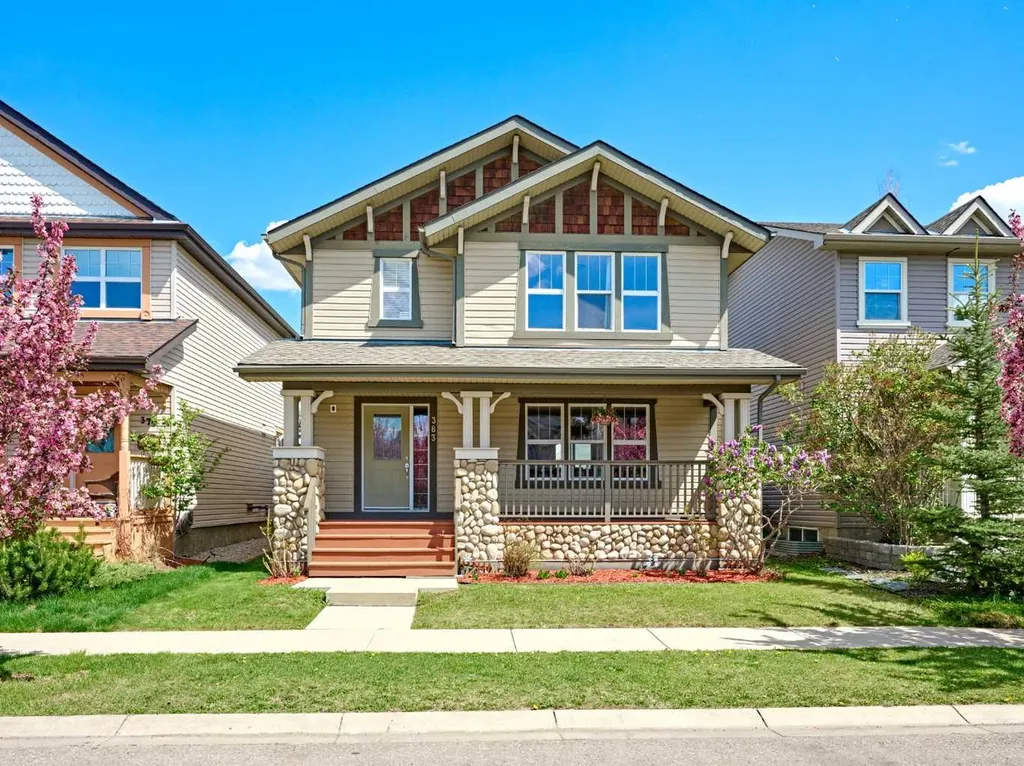 383 Prestwick Close SE Calgary AB T2Z 4Y5
