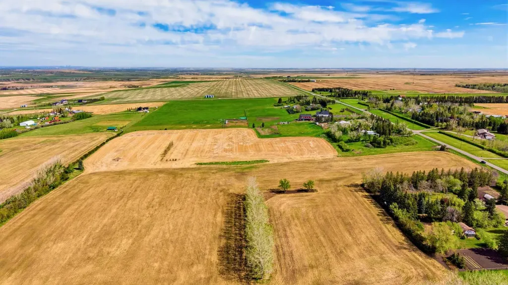 Lot 1 128 Street E Rural Foothills County AB T1S 5G1