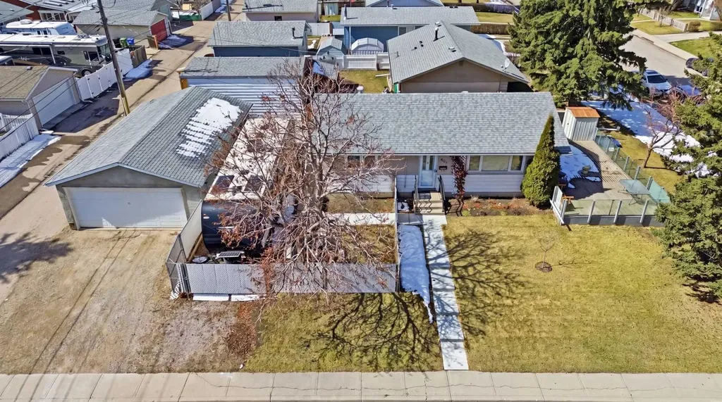 827 Forlee Drive SE Calgary AB T2A 2E7