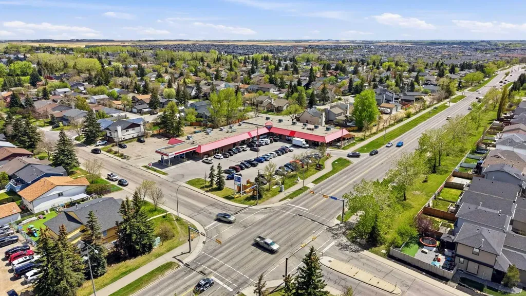4 Big Springs Rise SE Airdrie AB T4A 1H2