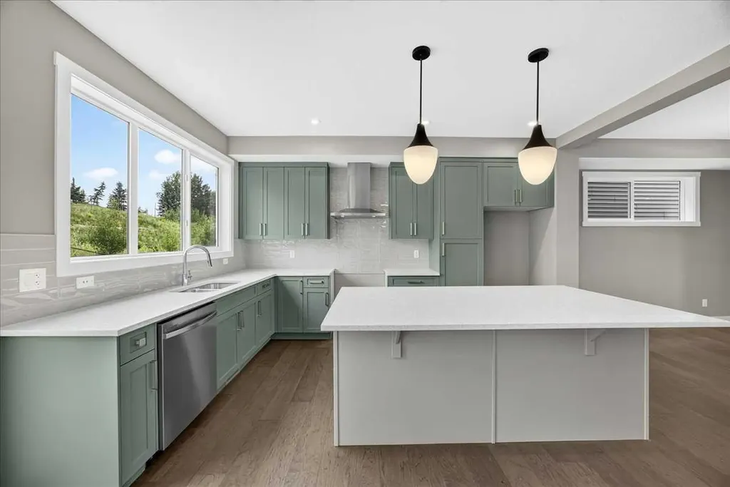 156 Crimson Ridge Place NW Calgary AB T3L0K4