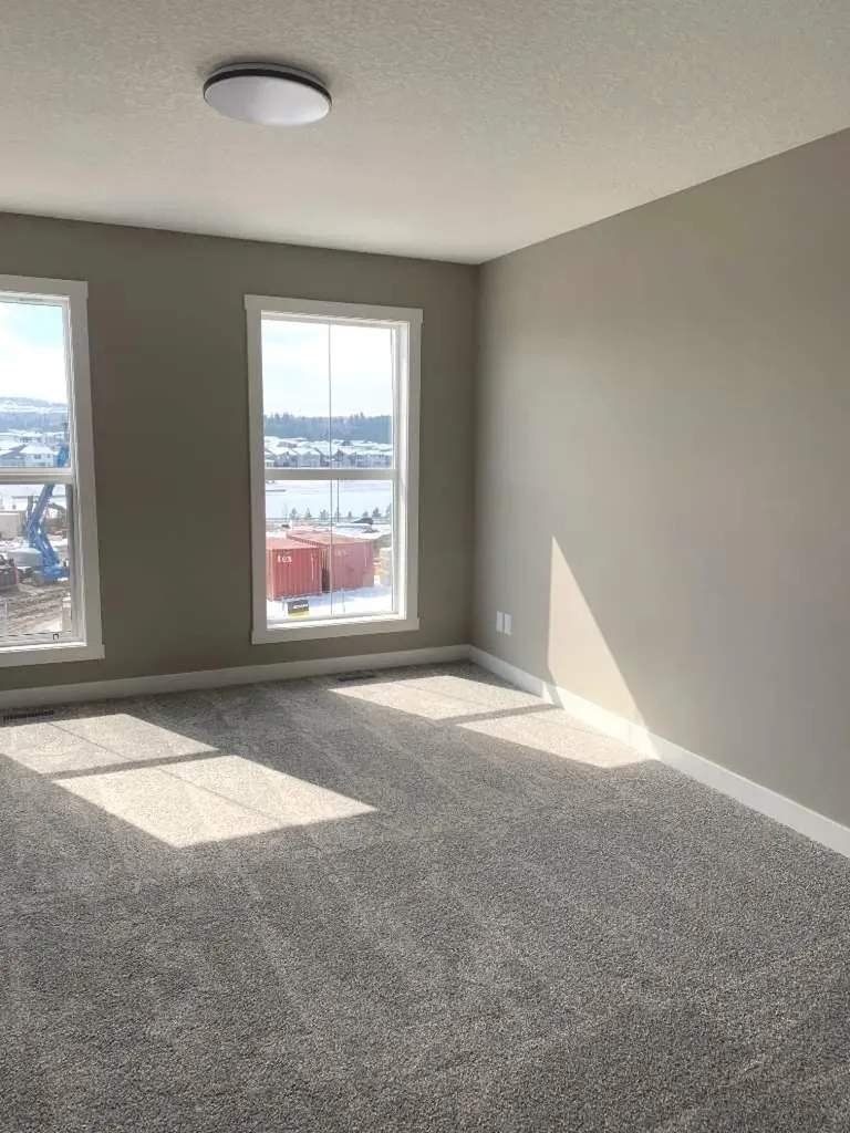 156 Crimson Ridge Place NW Calgary AB T3L0K4