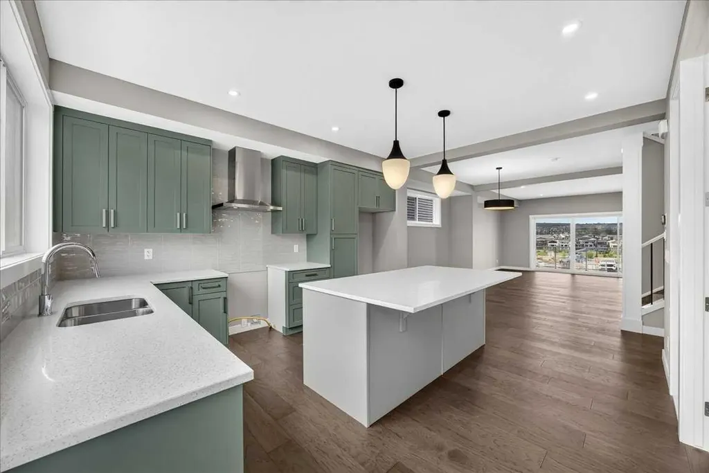 156 Crimson Ridge Place NW Calgary AB T3L0K4