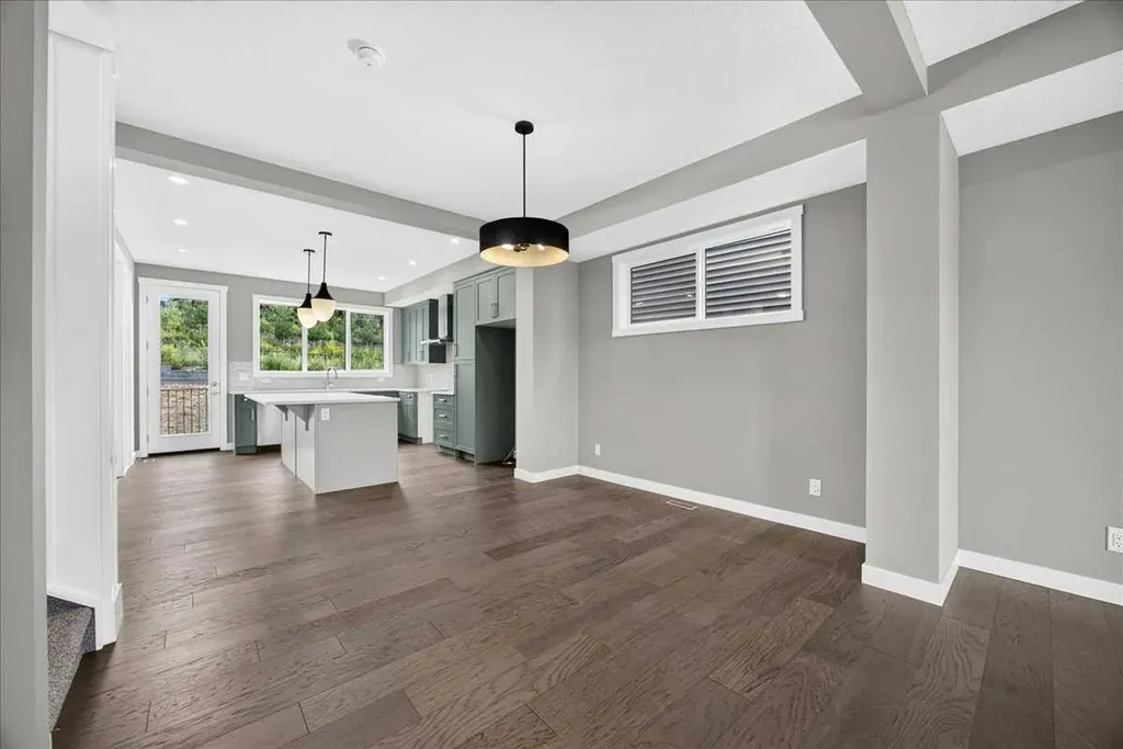 156 Crimson Ridge Place NW Calgary AB T3L0K4