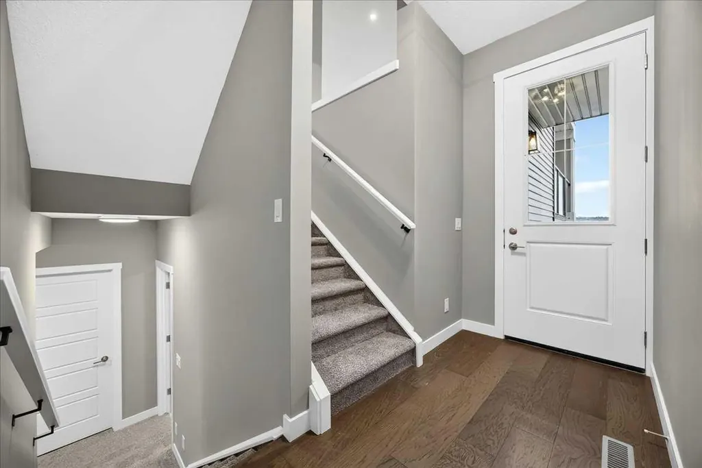 156 Crimson Ridge Place NW Calgary AB T3L0K4
