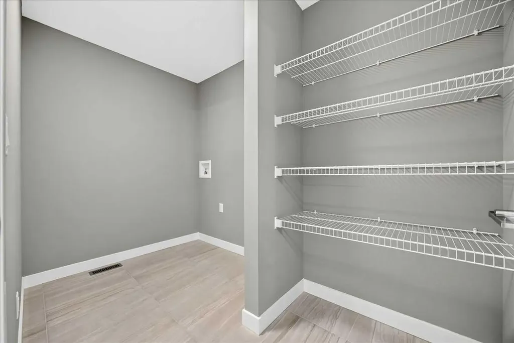 156 Crimson Ridge Place NW Calgary AB T3L0K4