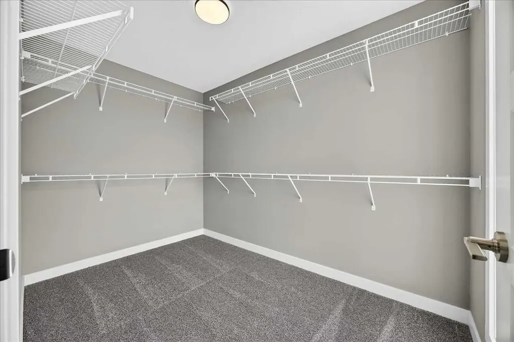 156 Crimson Ridge Place NW Calgary AB T3L0K4