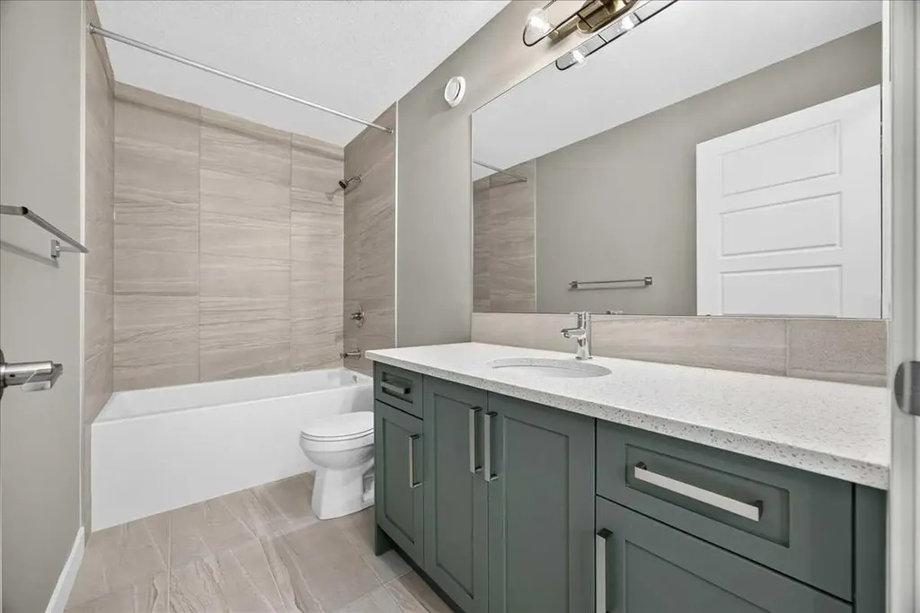 156 Crimson Ridge Place NW Calgary AB T3L0K4