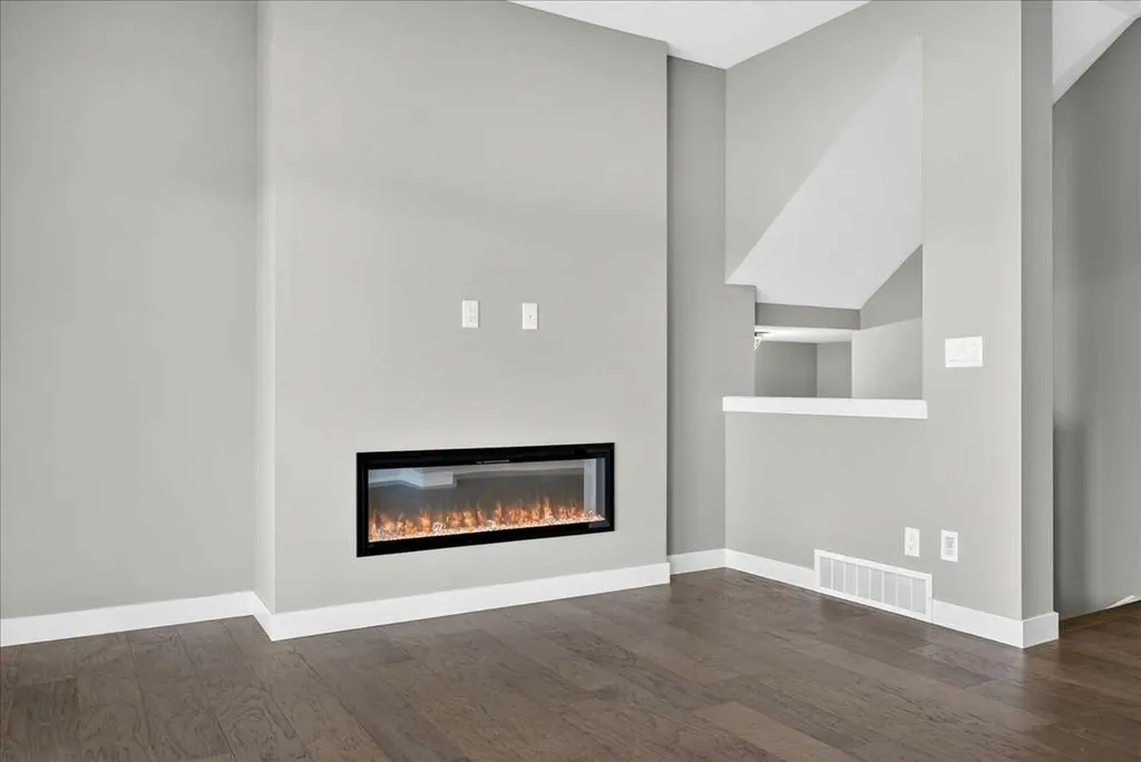 156 Crimson Ridge Place NW Calgary AB T3L0K4