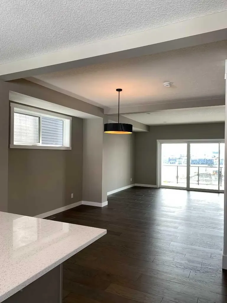 156 Crimson Ridge Place NW Calgary AB T3L0K4