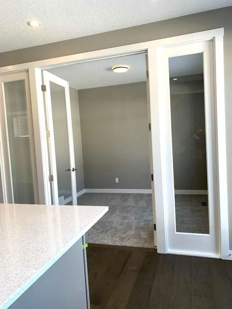156 Crimson Ridge Place NW Calgary AB T3L0K4