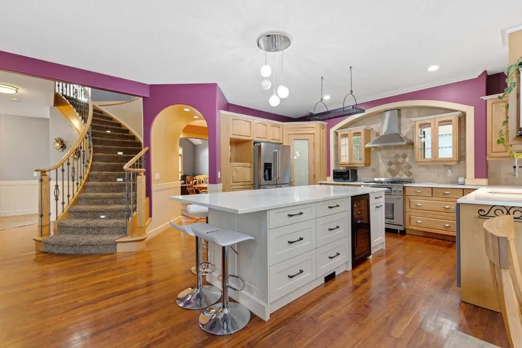 393 Banister Drive Okotoks AB T1S 1W2