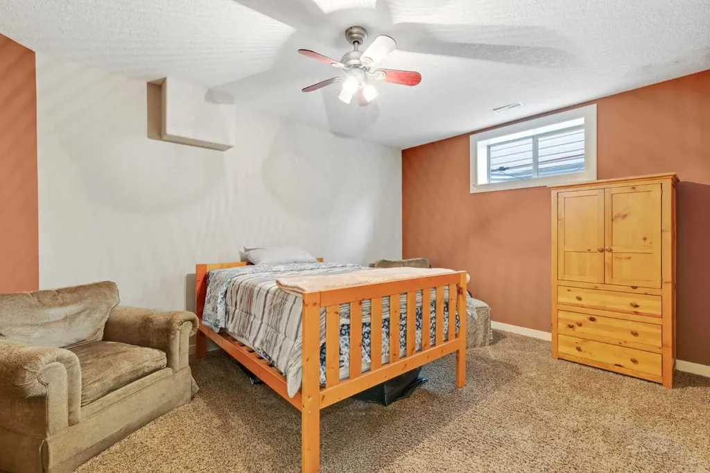 393 Banister Drive Okotoks AB T1S 1W2