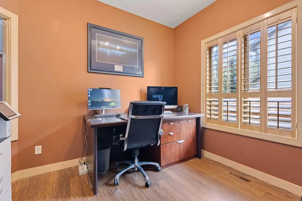 393 Banister Drive Okotoks AB T1S 1W2